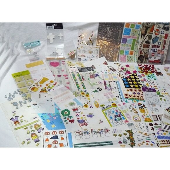 HUGE LOT Craft Crafting Scrapbooking Supplies Mixed Media Embellishments, 3 lbs - Picture 5 of 9